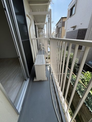 【バルコニー】 | 前川コーポ | 陽当たり良好なバルコニーです