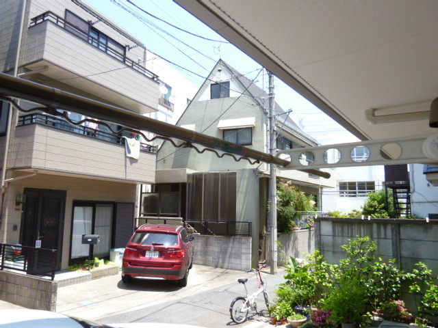 アネックスＡの展望|★洗濯物は窓の外に干せます★