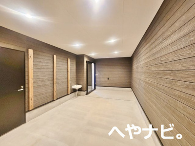 【駐車場】 | FOREST　VILLA | ★ガレージ