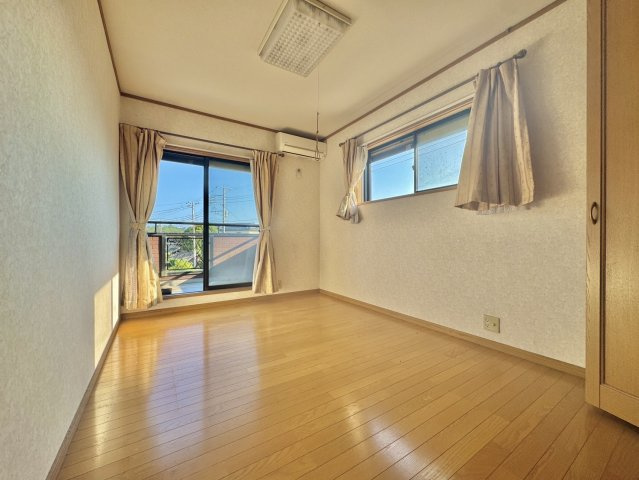 那珂郡東海村中古物件の洋室