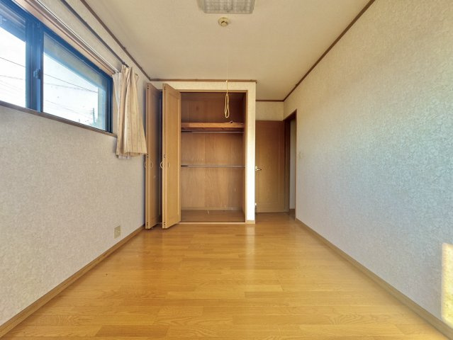 那珂郡東海村中古物件の洋室