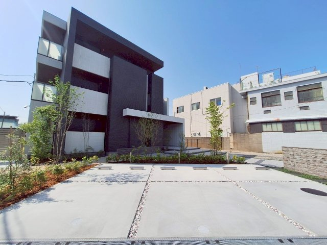 ル・ジャルダンの駐車場|★駐車場★