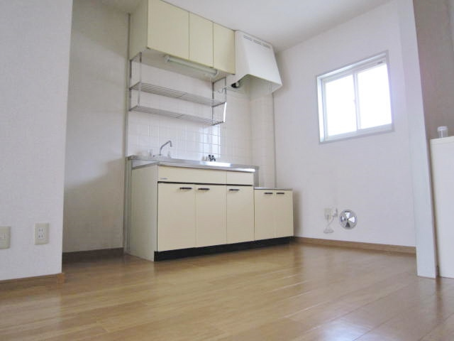 プラザ朝霧の居間・リビング