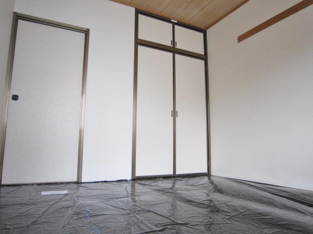 プラザ朝霧の和室