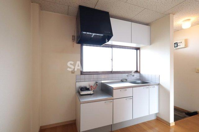 メゾンヴィラ １のキッチン|2025年4月撮影。現況と異なる場合があります。