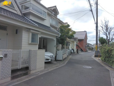 【前面道路含む現地写真】 | 久喜市久喜北1丁目中古戸建て | 前面道路含む現地写真です