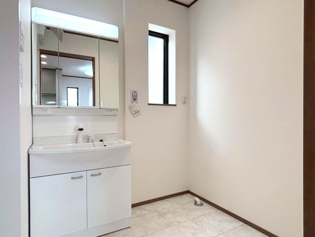 仲介手数料不要　ハートフルタウン菊池市西寺【菊之池小・菊池南中】の独立洗面台