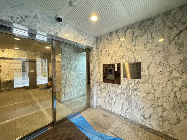 シーアイマンション立教前のエントランス