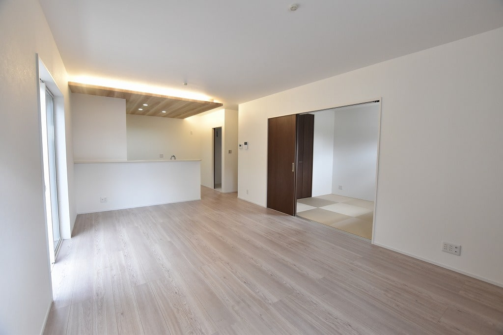 広島市安佐南区長楽寺1丁目　新築一戸建て(全9棟)の居間・リビング