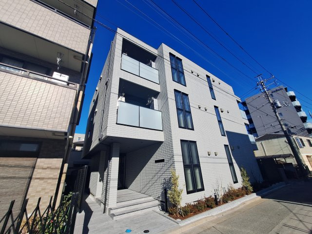 ピア　氷川参道の外観
