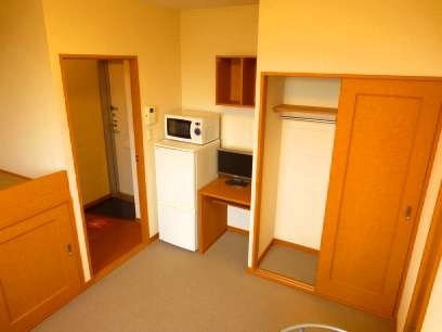 レオパレスMASUDAⅢの居間・リビング