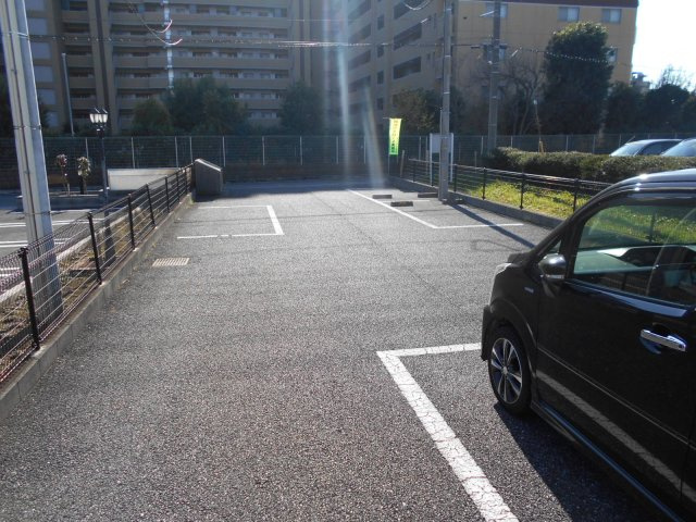 レオパレスMASUDAⅢの駐車場|画像7