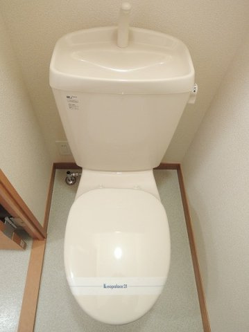 レオパレスK2のトイレ
