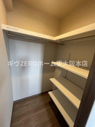 PHOENIX CLOVE TOMOI　仲介手数料無料の収納