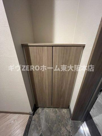 PHOENIX CLOVE TOMOI　仲介手数料無料の収納