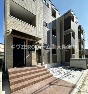 F asecia AMUZ Ⅰのエントランス