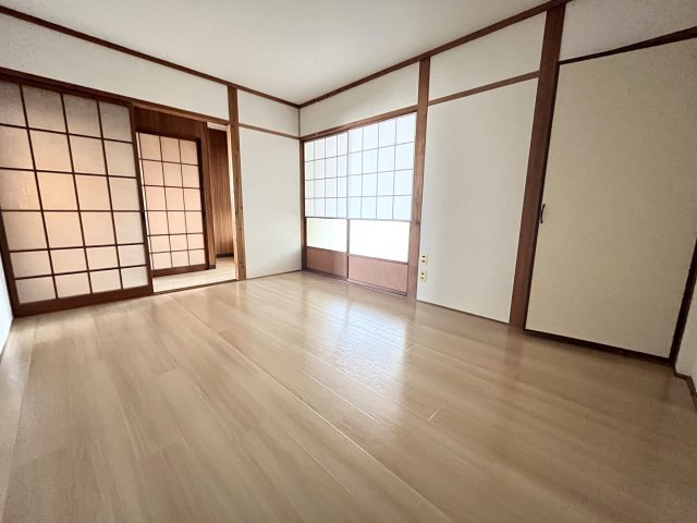 サニーコートの内装