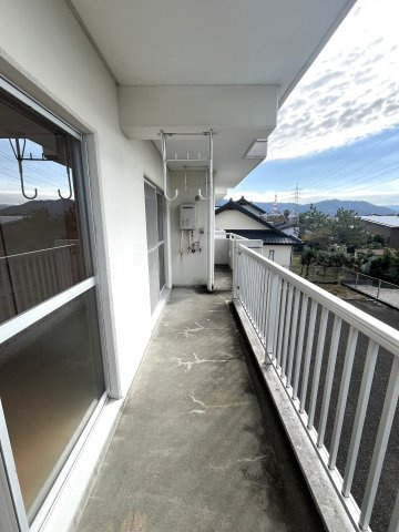 サンライズ西村のバルコニー