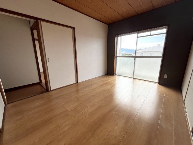 サンライズ西村の内装