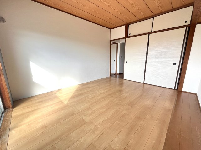 サンライズ西村の内装