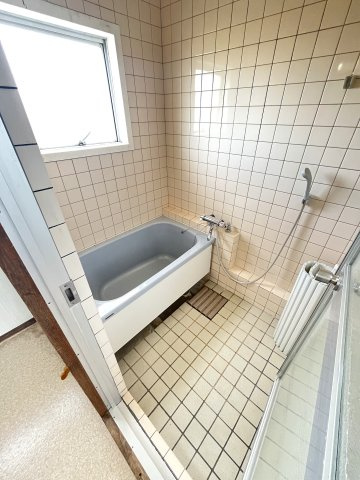 サンライズ西村の浴室