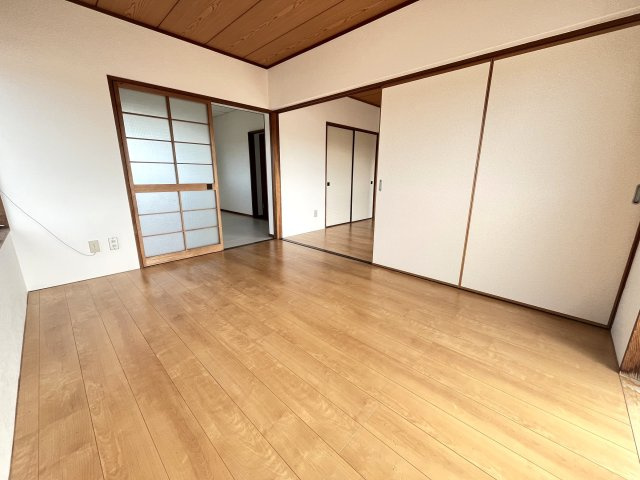 サンライズ西村の内装