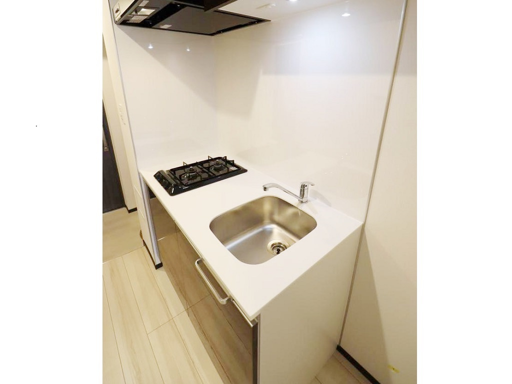 ジェノヴィア南千住Ⅵスカイガーデンの内装|明るい色調の室内です