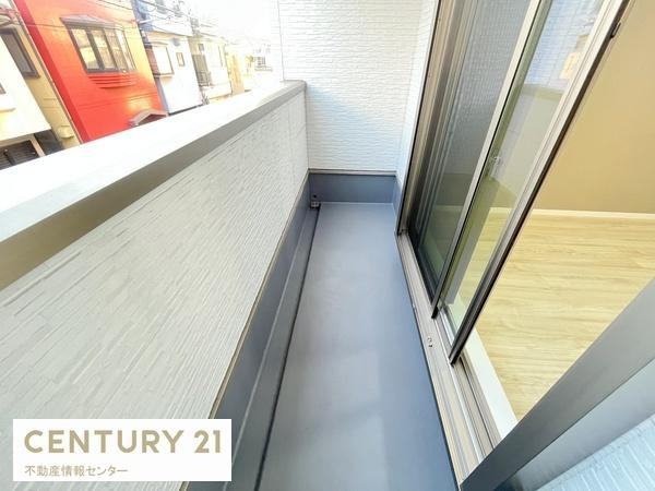 【バルコニー】 | 小林東２丁目　新築戸建3号地 | リビング横のバルコニーです