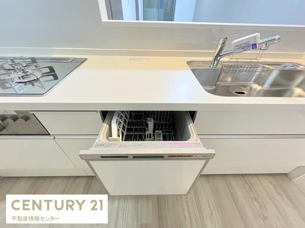 【キッチン】 | 小林東２丁目　新築戸建3号地 | 便利な食器用洗浄機付き