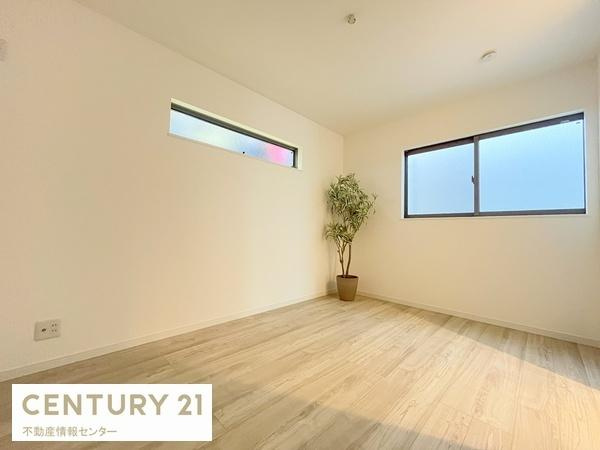 【洋室】 | 小林東２丁目　新築戸建3号地 | 3階の6帖のお部屋は寝室にもお使いいただけます