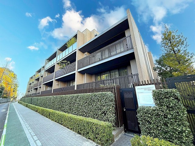 インペリアルガーデンの外観