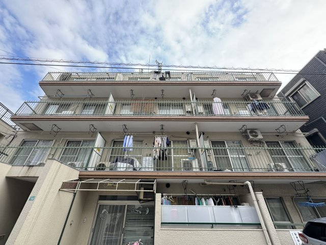 駒込コーポビアネーズの外観