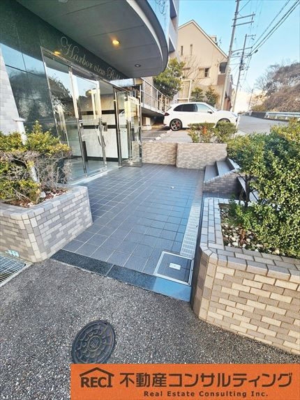 ハーバービュー六甲のエントランス