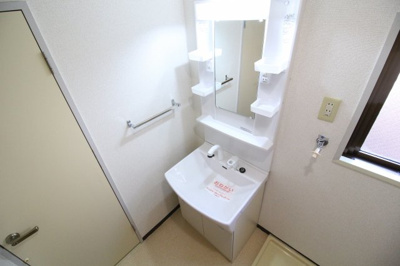 【洗面所】 | ルミエール大田