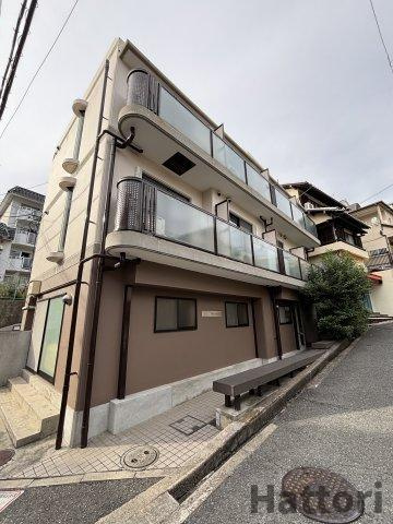 カルム千里山Ⅱの外観