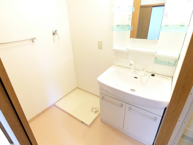 グミヒルズの独立洗面台