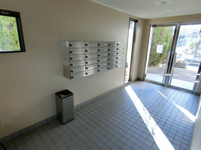 グミヒルズのロビー