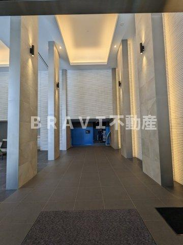 シティテラス谷町四丁目 BRAVI不動産のエントランス|高級感満載のエントランス