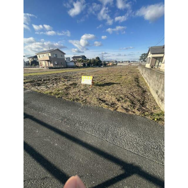 売土地　中央区西町の前面道路含む現地写真