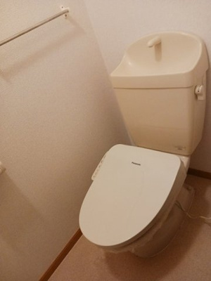【トイレ】 | カーサ・ローマＡ | コンパクトで使いやすいトイレです