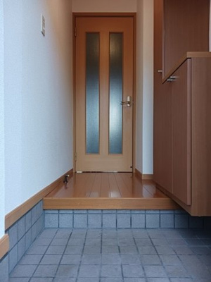 【玄関】 | カーサ・ローマＡ | 落ち着いた玄関です