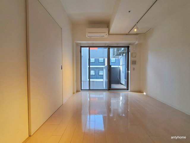 SERENiTE本町エコートの居間・リビング