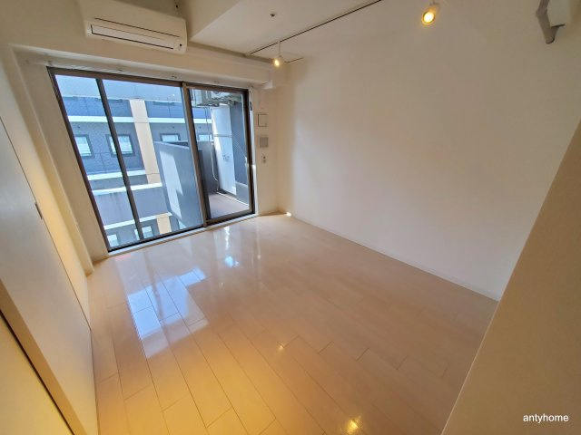 SERENiTE本町エコートの寝室