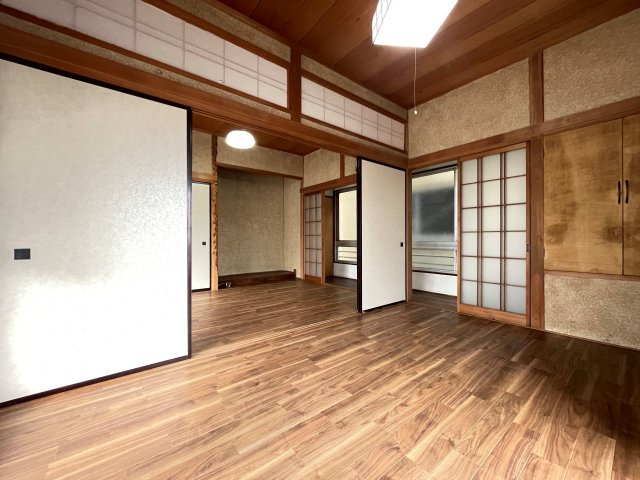 広小路貸家のその他