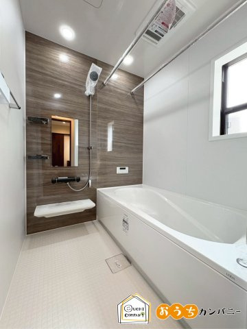 小柿八丁目の浴室|【浴室です！】大人の方でもゆったり足を伸ばしてくつろげる一坪タイプの浴室！室内（2025年7月）撮影