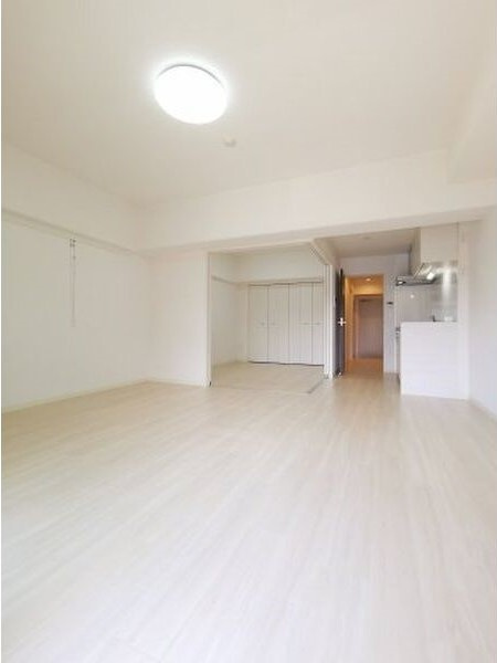 サニーグレイス本郷の居間・リビング