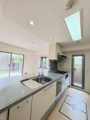 エールグラン千里丘オープンヒルズA棟のキッチン