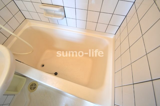 アルファ南清水Ⅳの浴室