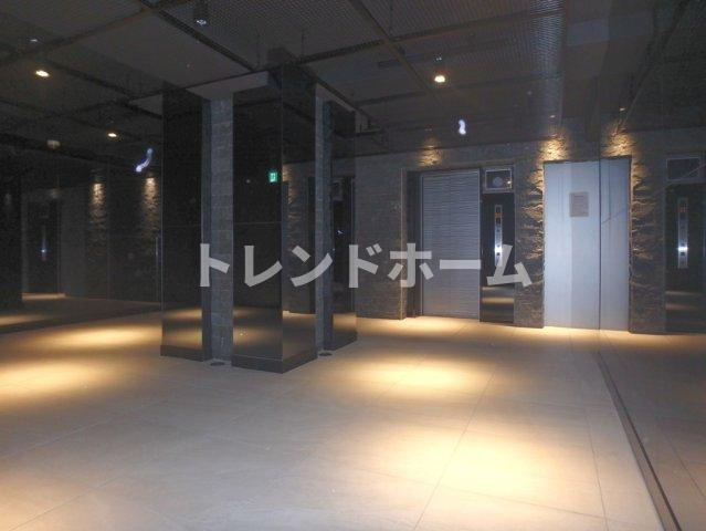 エスライズ東本町のエントランス|選べる家電プランあり！！