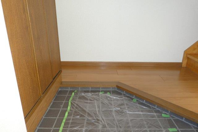 ファミール・ビラＢの玄関